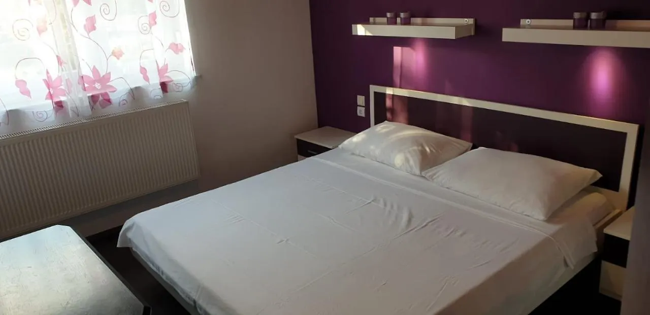 Apartments And Rooms Ivana Krk Town