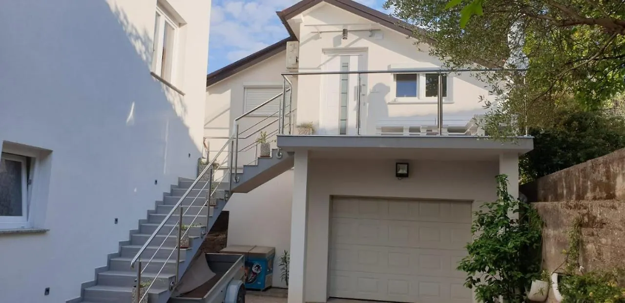 Apartments And Rooms Ivana Krk Town Kroatien