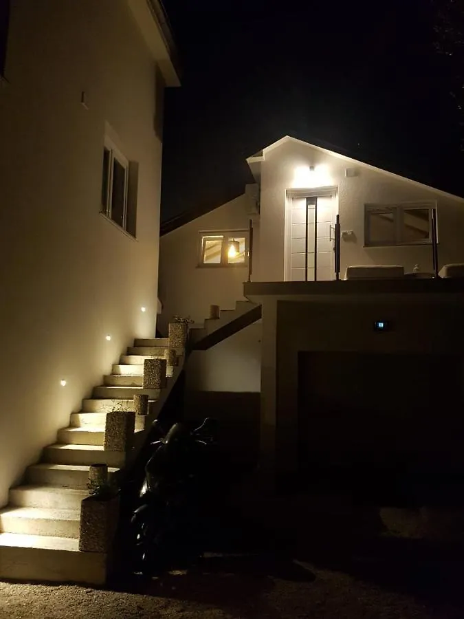 Apartments And Rooms Ivana Krk Town