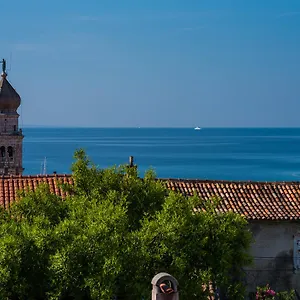 Apartment Sandra Krk, Krk Town